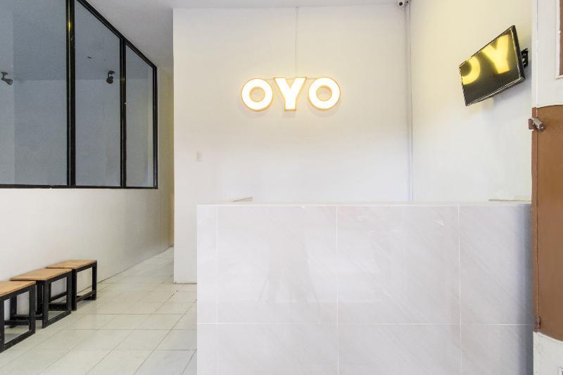 Oyo 835 Metropolitan Home Stay Medan Exteriör bild