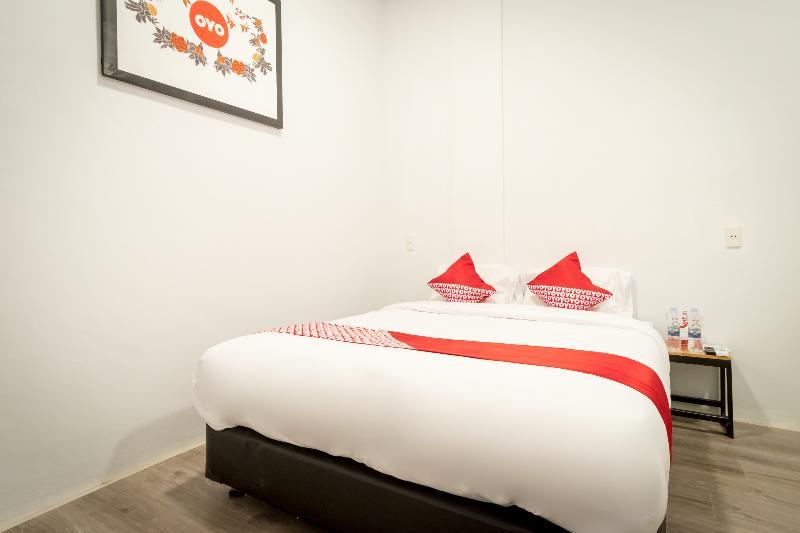 Oyo 835 Metropolitan Home Stay Medan Exteriör bild