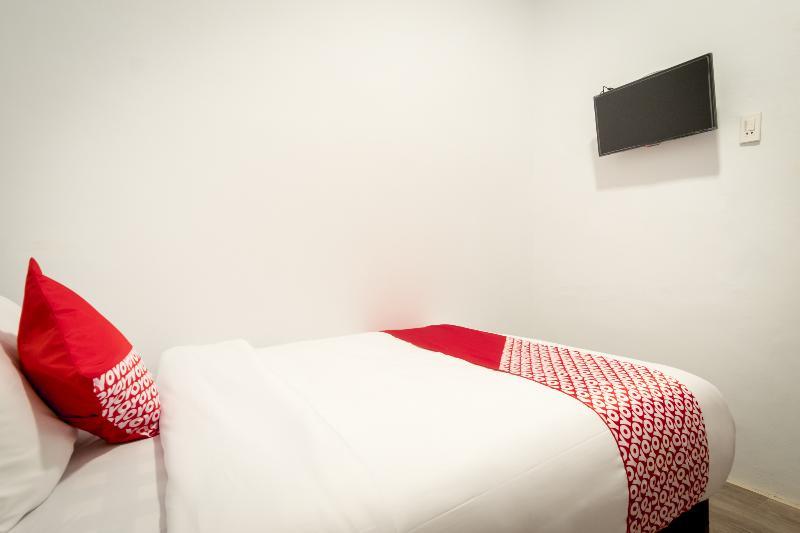 Oyo 835 Metropolitan Home Stay Medan Exteriör bild